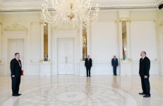 Ilham Aliyev receives credentials of incoming Czech ambassador (PHOTO)