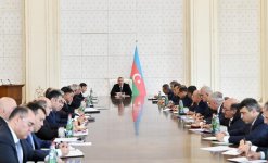 President Ilham Aliyev chairs meeting of Cabinet of Ministers (PHOTO)