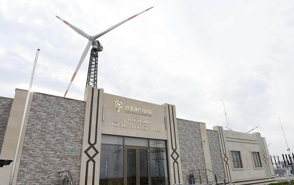 Azerbaijani president, first lady inaugurate wind power park in Khizi district (PHOTO)