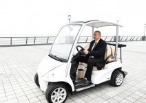 Ilham Aliyev views conditions created in seaside park-boulevard complex in Astara (PHOTO)
