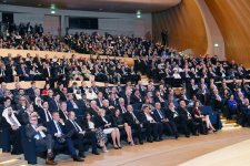 Azerbaijani president, first lady attending opening of VI Int’l Humanitarian Forum (PHOTO)