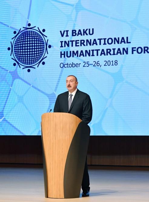 Azerbaijani president, first lady attending opening of VI Int’l Humanitarian Forum (PHOTO)