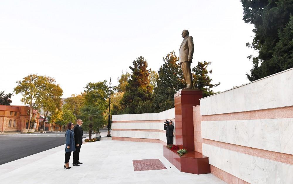 President Ilham Aliyev, First Lady Mehriban Aliyeva arrive in Gakh district for visit (PHOTO)