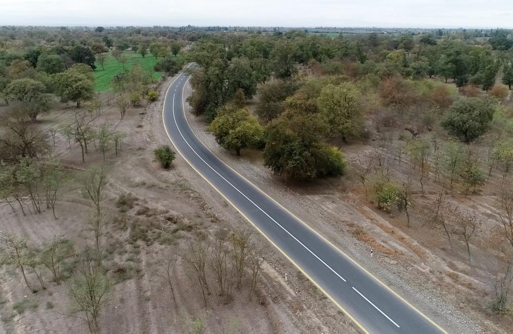 Azerbaijani president inaugurates highway in Aghdam (PHOTO)