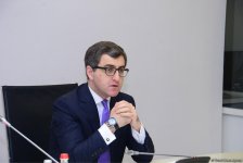 Azerbaijan eyes to open trading house in Beijing (PHOTO)