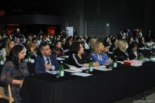 Baku hosts conference on women's entrepreneurship (PHOTO)