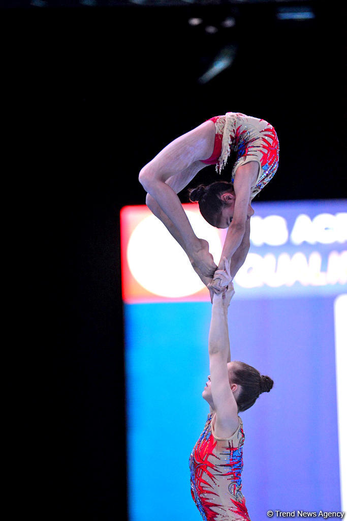 Best moments from Day 1 of FIG Acrobatic Gymnastics World Cup (PHOTO)