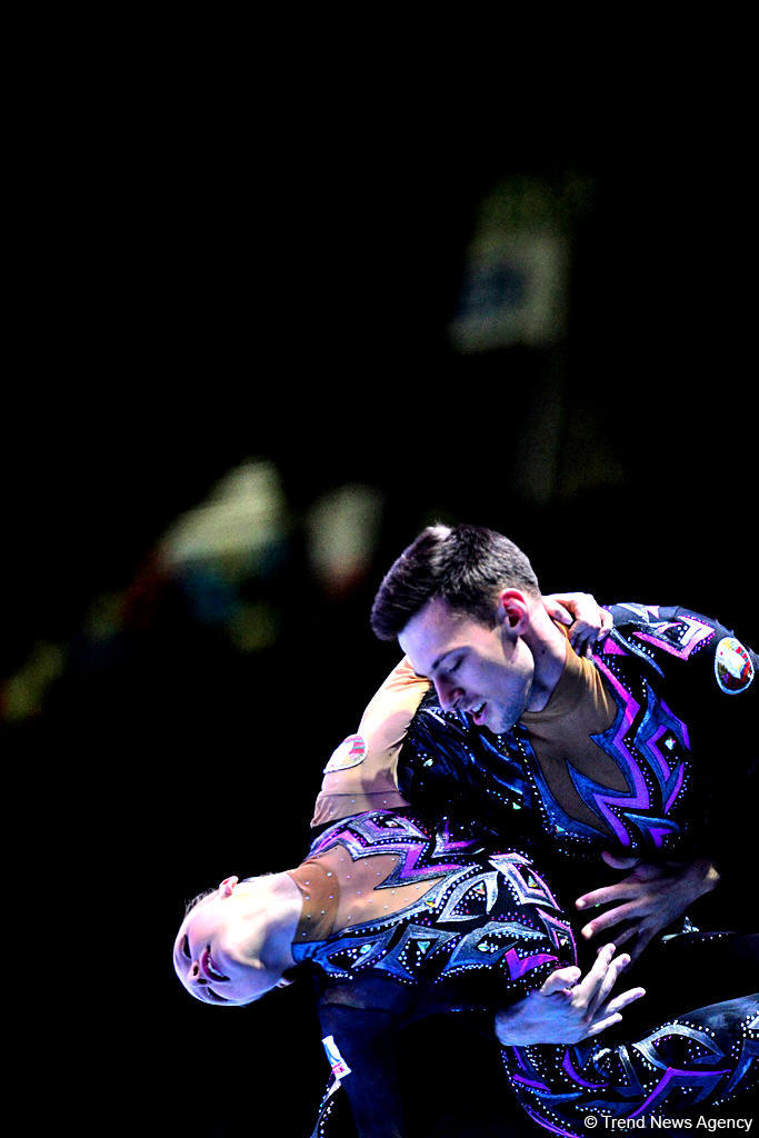 Best moments from Day 1 of FIG Acrobatic Gymnastics World Cup (PHOTO)