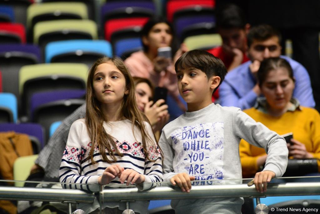 Best moments from Day 1 of FIG Acrobatic Gymnastics World Cup (PHOTO)