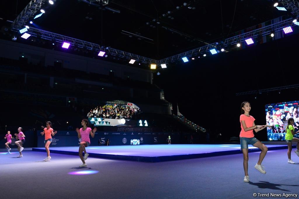 FIG Acrobatic Gymnastics World Cup winners awarded in Baku (PHOTO)
