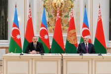 Azerbaijani, Belarus presidents make press statements (PHOTO)