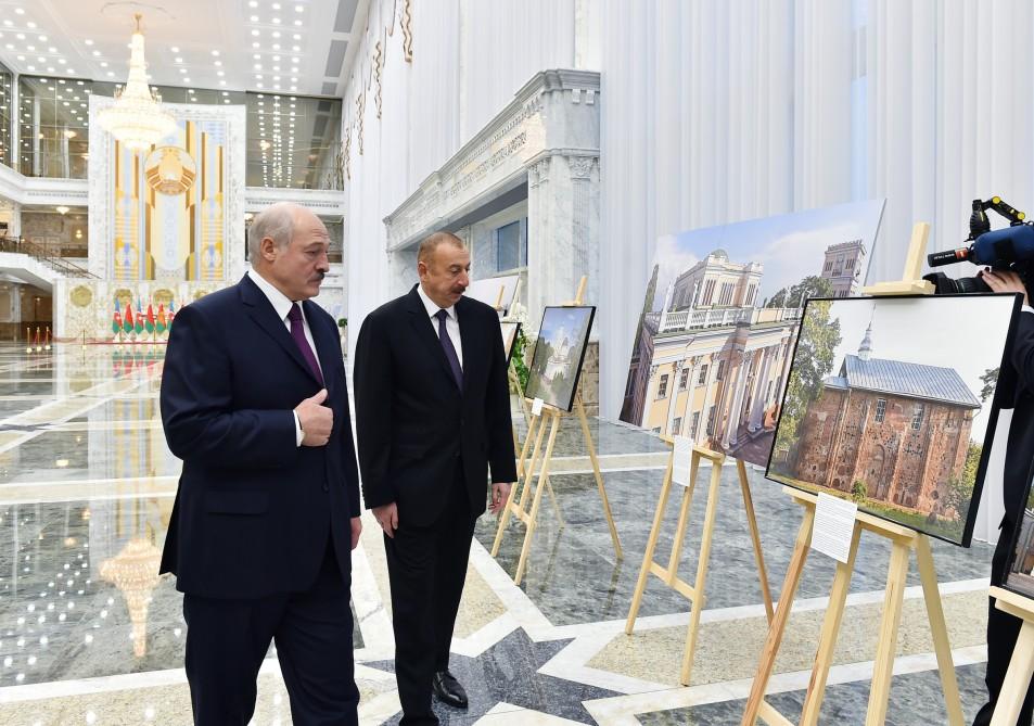 Official welcome ceremony held for Azerbaijani president in Minsk (PHOTO)