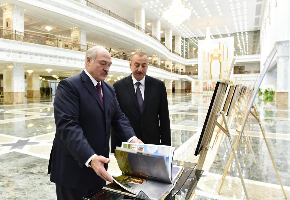 Official welcome ceremony held for Azerbaijani president in Minsk (PHOTO)