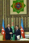 Azerbaijan, Turkmenistan sign bilateral documents (PHOTO)