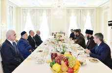 Ilham Aliyev: Co-op between Azerbaijani, Chechen peoples reached new level (PHOTO)