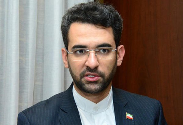 Iranian minister discusses potential of supercomputers in developing digital economy