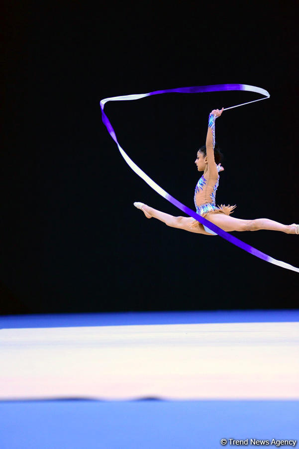 Second day of 25th Azerbaijan Championship in Rhythmic Gymnastics kicks off (PHOTO)
