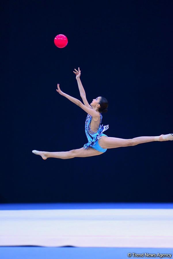 Second day of 25th Azerbaijan Championship in Rhythmic Gymnastics kicks off (PHOTO)