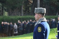 Azerbaijani public reveres memory of great leader Heydar Aliyev (PHOTO)