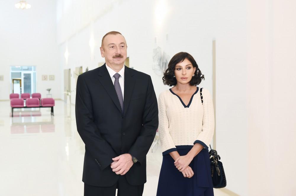 Azerbaijani president, first lady view newly-renovated Medical Rehabilitation Institute (PHOTO)
