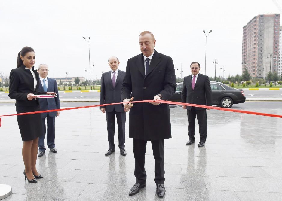 Azerbaijani president inaugurates new administrative building of Binagadi District Court (PHOTO)