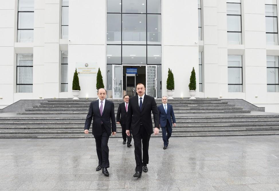 Azerbaijani president inaugurates new administrative building of Binagadi District Court (PHOTO)