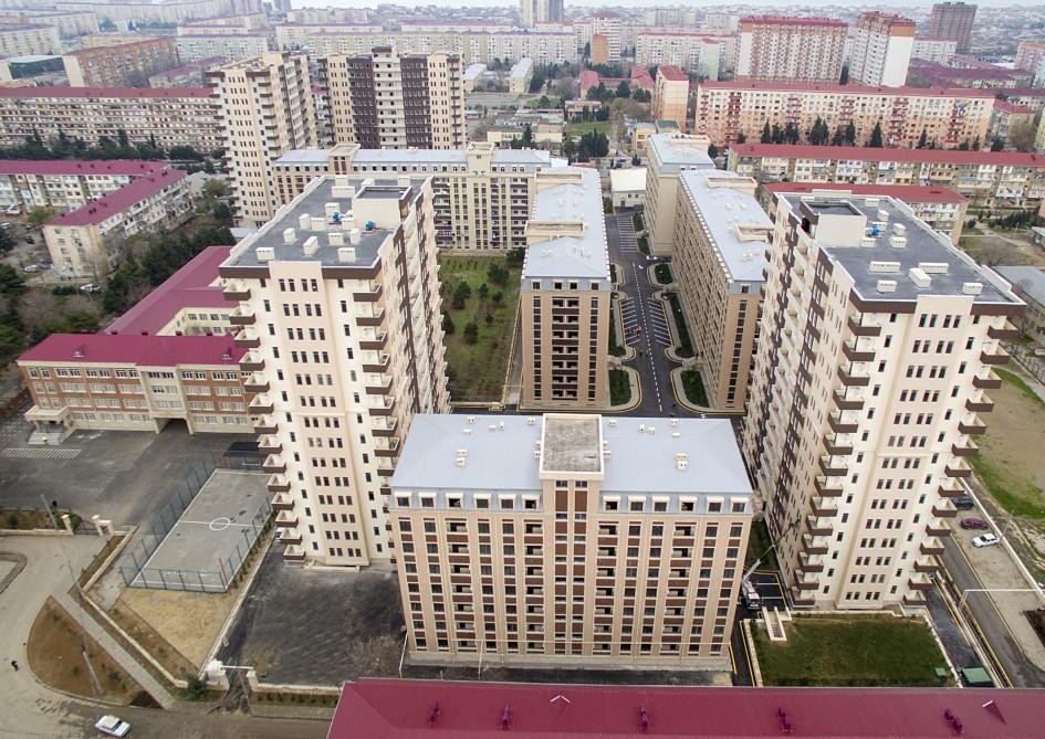 Azerbaijani president, first lady attend opening of residential complex for refugees, IDPs in Sumgait (PHOTO)