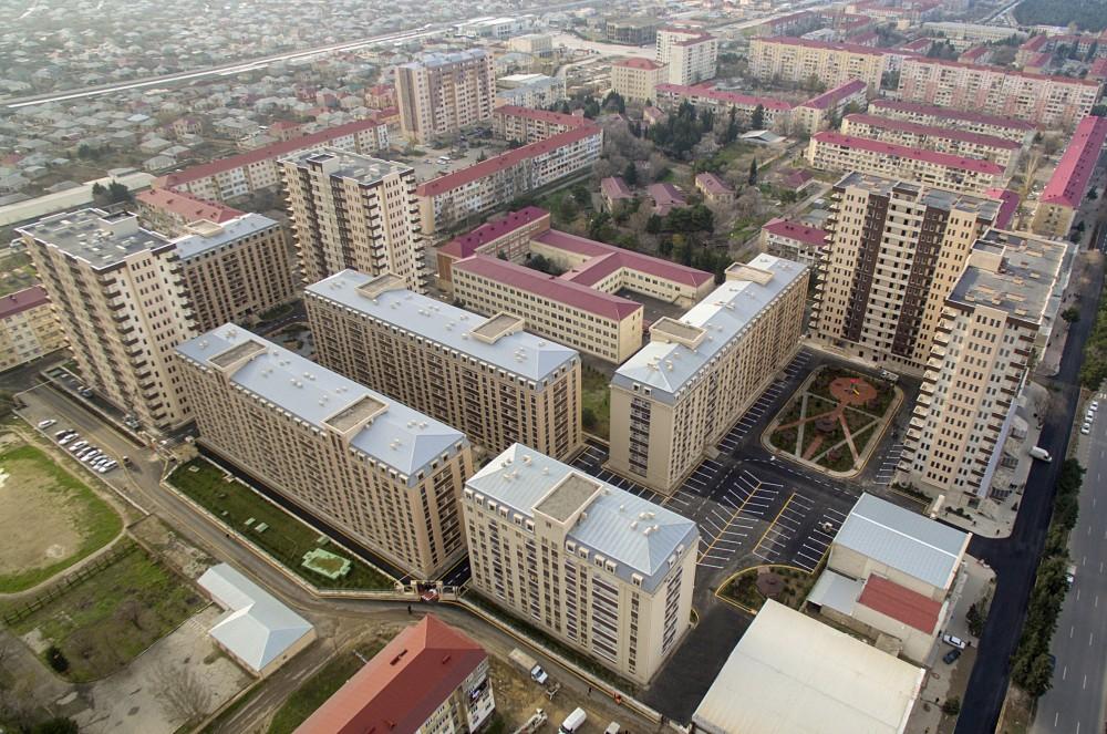 Azerbaijani president, first lady attend opening of residential complex for refugees, IDPs in Sumgait (PHOTO)