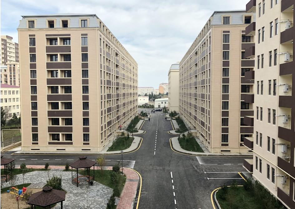 Azerbaijani president, first lady attend opening of residential complex for refugees, IDPs in Sumgait (PHOTO)
