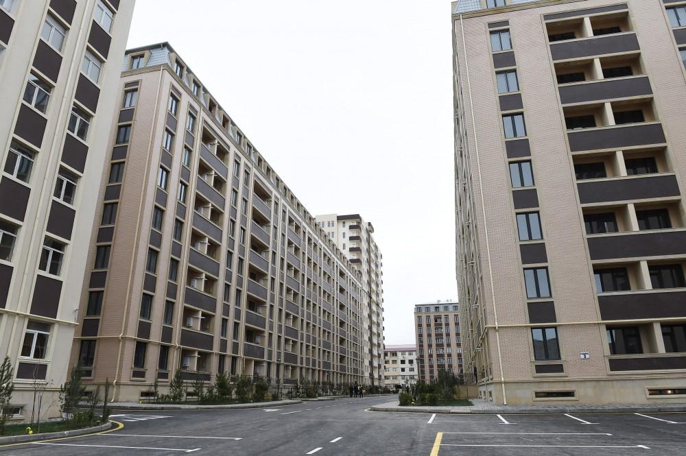 Azerbaijani president, first lady attend opening of residential complex for refugees, IDPs in Sumgait (PHOTO)