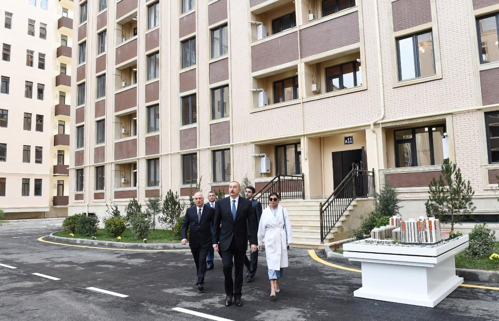 Azerbaijani president, first lady attend opening of residential complex for refugees, IDPs in Sumgait (PHOTO)