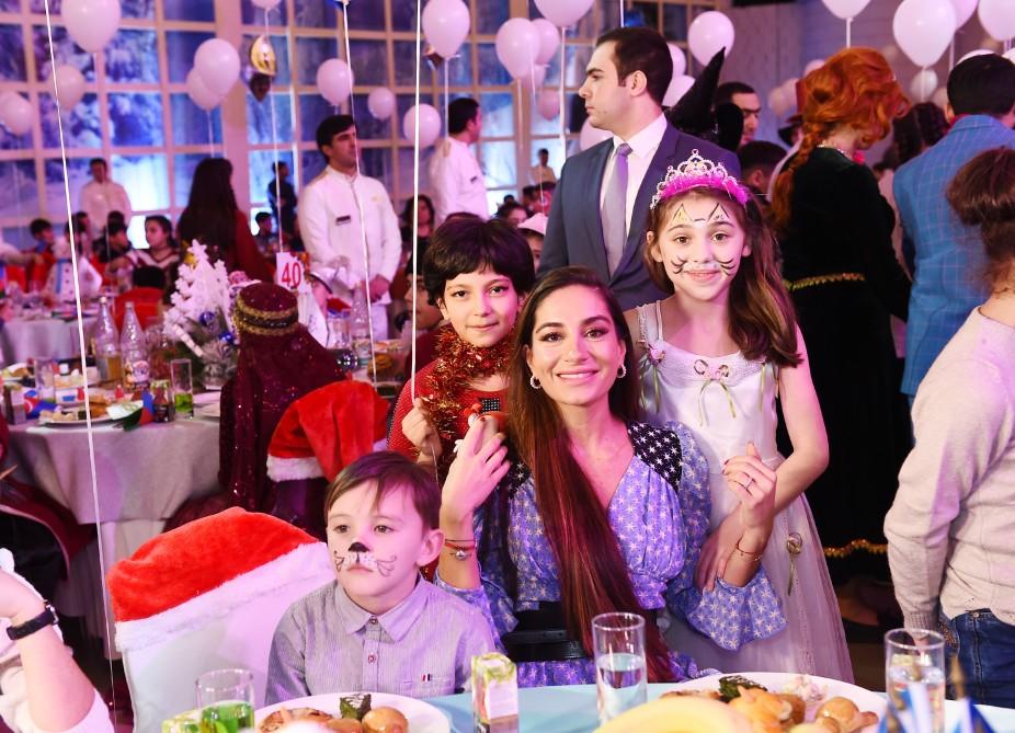 First VP Mehriban Aliyeva attends traditional New Year party for children (PHOTO)
