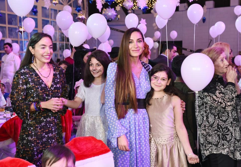First VP Mehriban Aliyeva attends traditional New Year party for children (PHOTO)
