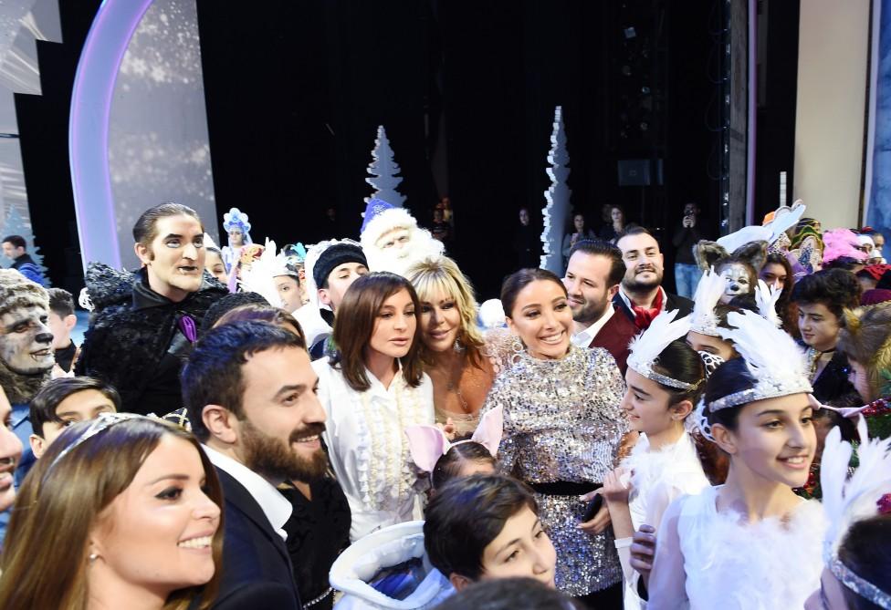 First VP Mehriban Aliyeva attends traditional New Year party for children (PHOTO)