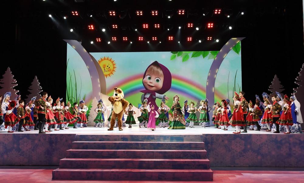 First VP Mehriban Aliyeva attends traditional New Year party for children (PHOTO)
