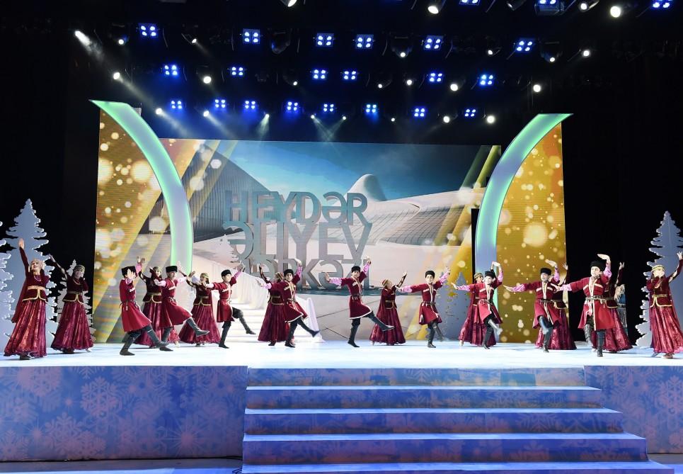 First VP Mehriban Aliyeva attends traditional New Year party for children (PHOTO)