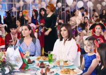 First VP Mehriban Aliyeva attends traditional New Year party for children (PHOTO)