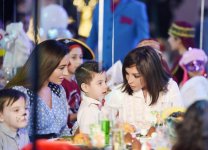 First VP Mehriban Aliyeva attends traditional New Year party for children (PHOTO)