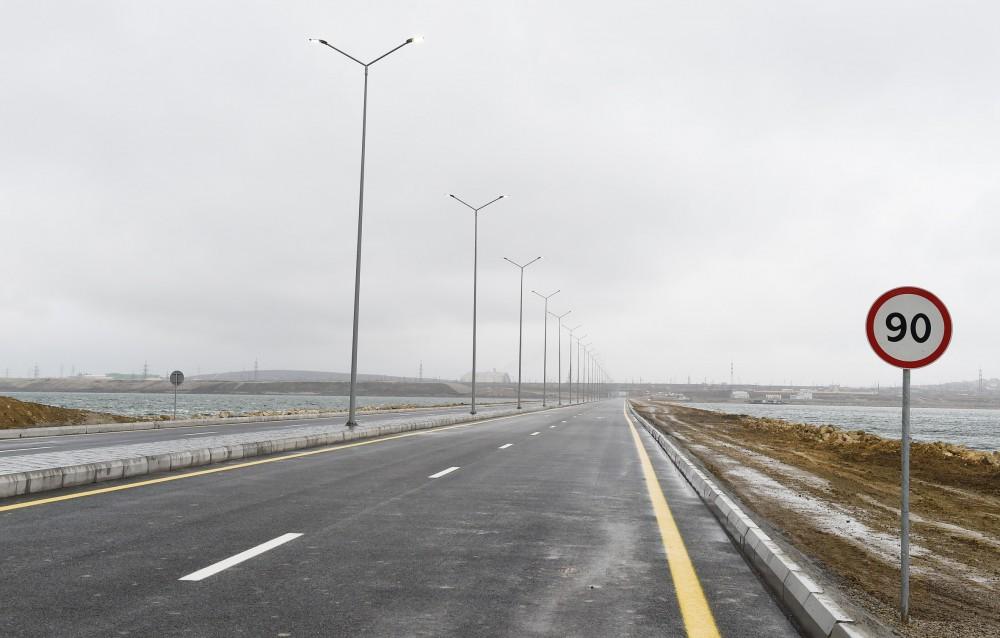 Azerbaijani president attends opening of road connecting Ziya Bunyadov avenue with Balakhani-Binagadi highway (PHOTO)
