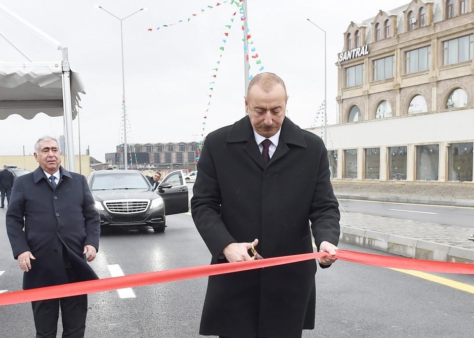 Azerbaijani president attends opening of road connecting Ziya Bunyadov avenue with Balakhani-Binagadi highway (PHOTO)