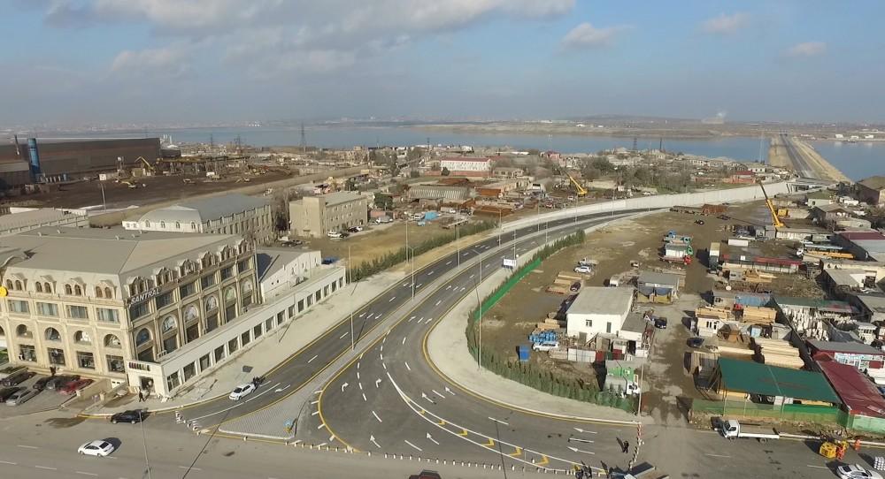 Azerbaijani president attends opening of road connecting Ziya Bunyadov avenue with Balakhani-Binagadi highway (PHOTO)