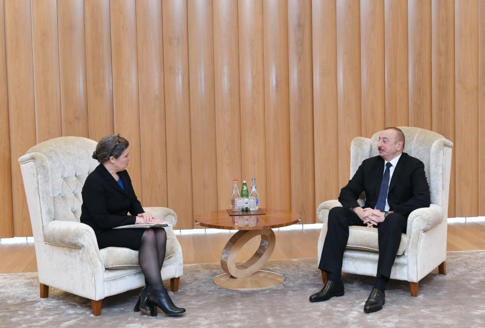 Ilham Aliyev meets US deputy assistant secretary of state for energy diplomacy (PHOTO)