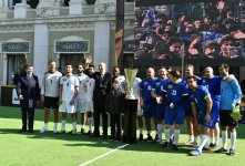 Azerbaijani president watches "Baku 2019: Stars Final" (PHOTO)