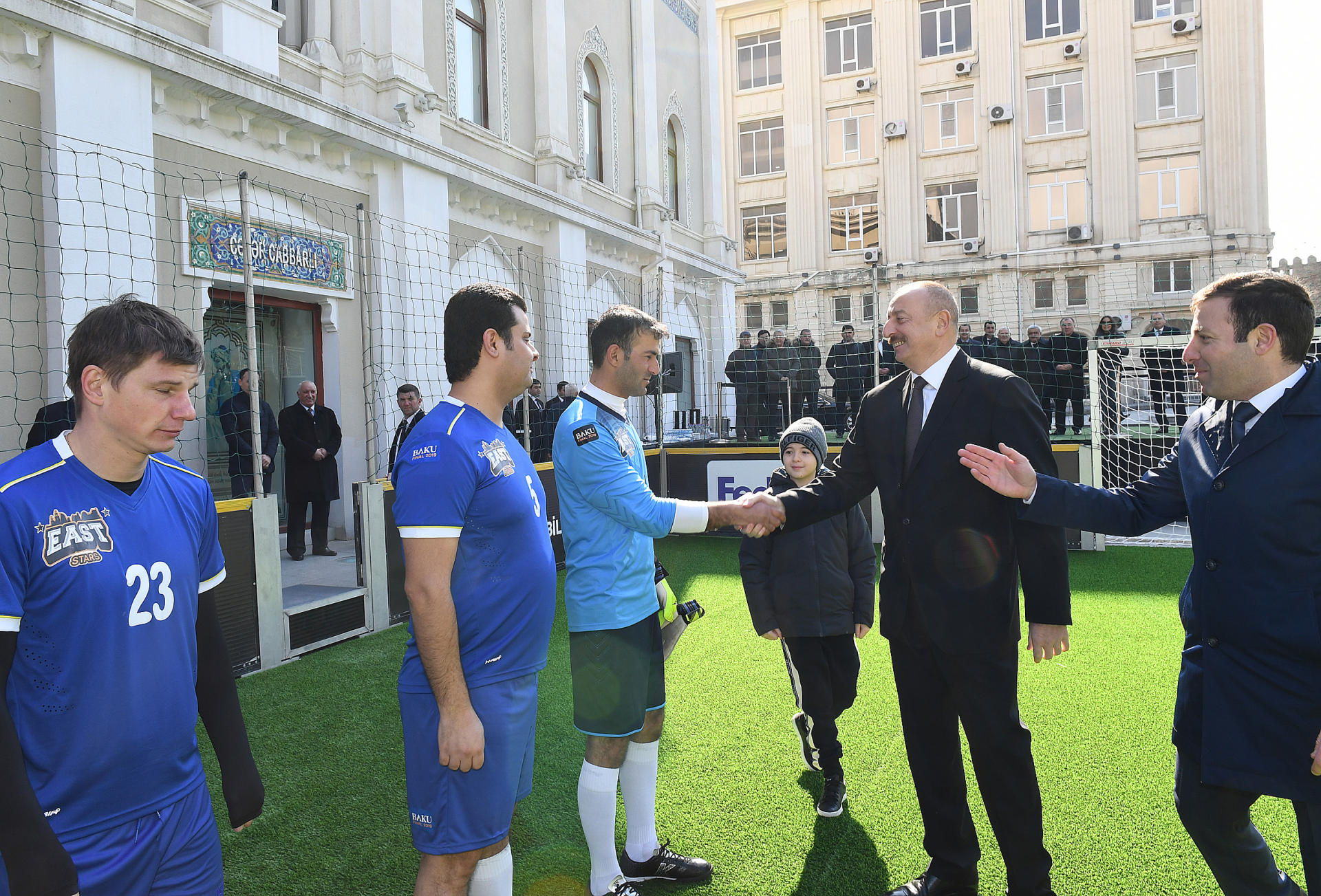 Azerbaijani president watches "Baku 2019: Stars Final" (PHOTO)