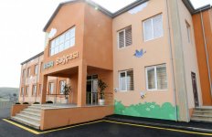 Azerbaijani president, first lady arrive in Shamakhi district for visit (PHOTO)
