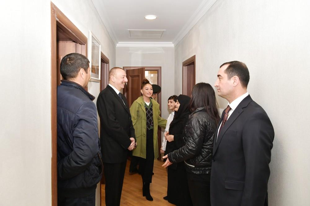 Azerbaijani president, first lady arrive in Shamakhi district for visit (PHOTO)