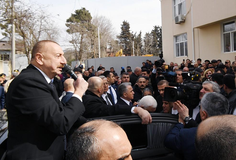 Azerbaijani president, first lady arrive in Shamakhi district for visit (PHOTO)