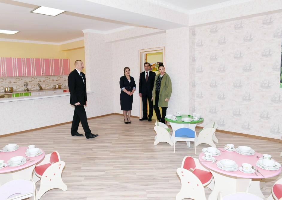 Azerbaijani president, first lady arrive in Shamakhi district for visit (PHOTO)