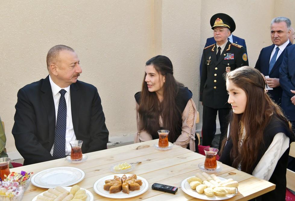 Azerbaijani president, first lady arrive in Shamakhi district for visit (PHOTO)