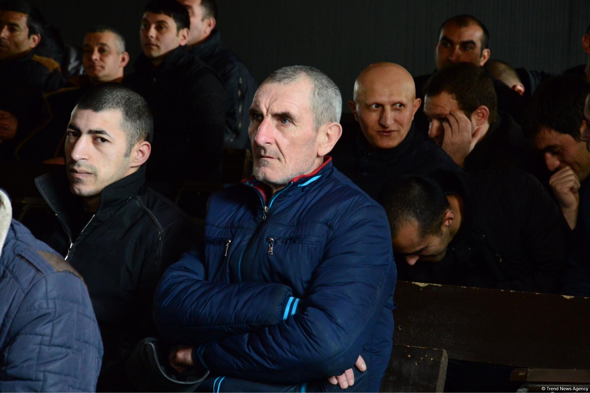 Baku’s penitentiary institution officers executing presidential pardon decree (PHOTO)